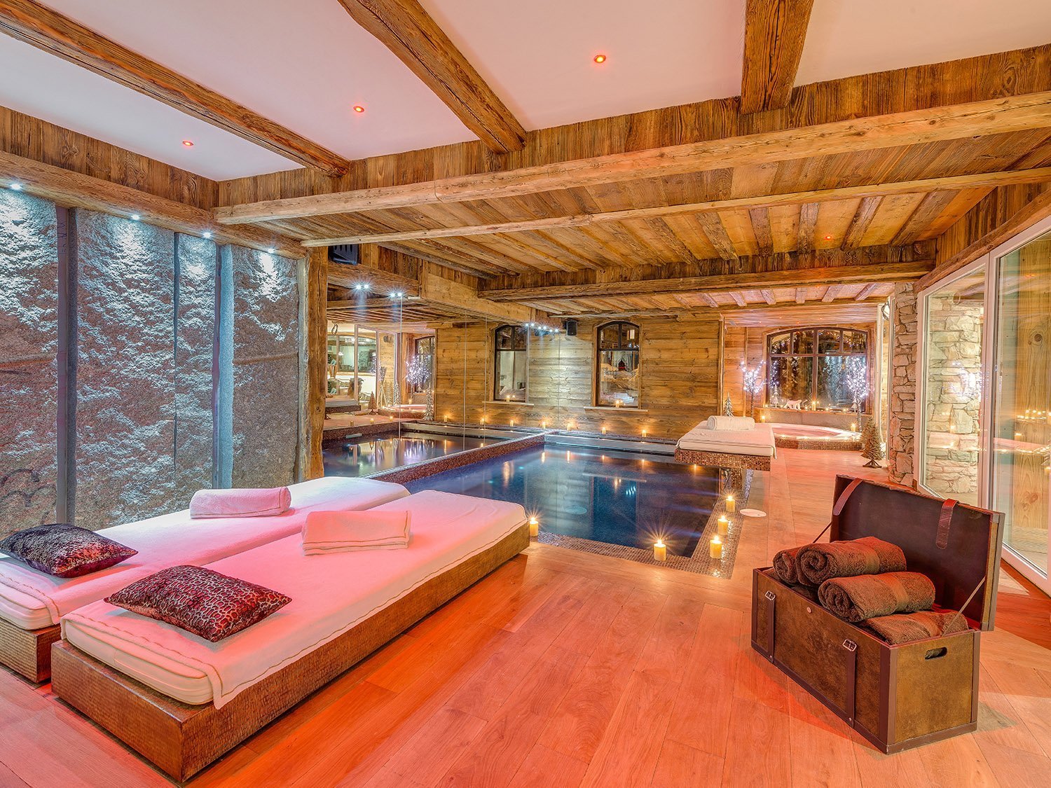 Chalet-Lhotse-Val-dIsere-Consensio-Pool-and-Spa