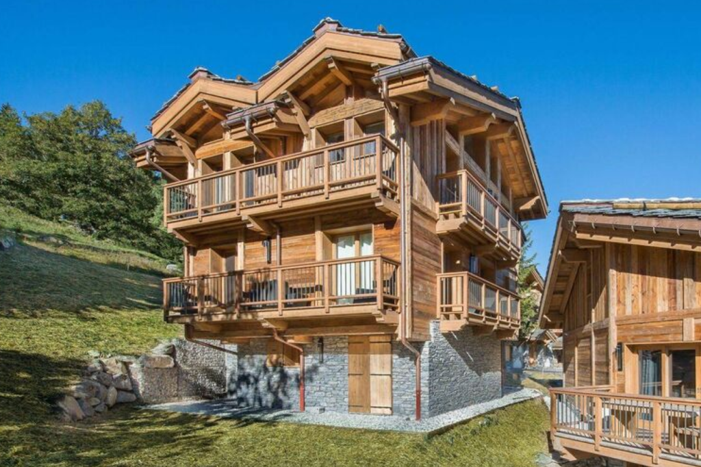 Chalet Kibo exterior in Courchevel 1550